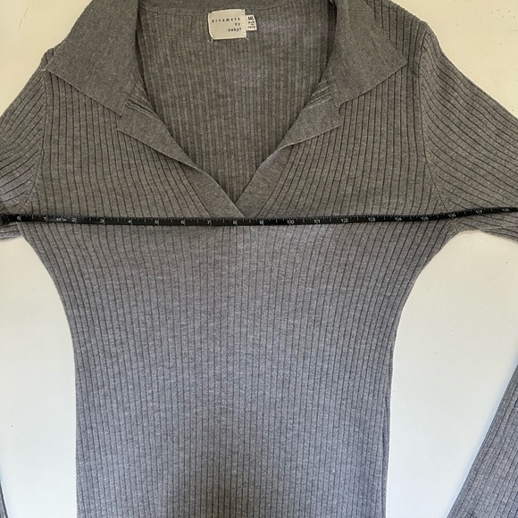 Dreamers by Debut Gray Ribbed Collard Knit Dress with small slit size M/L - Picture 8 of 12
